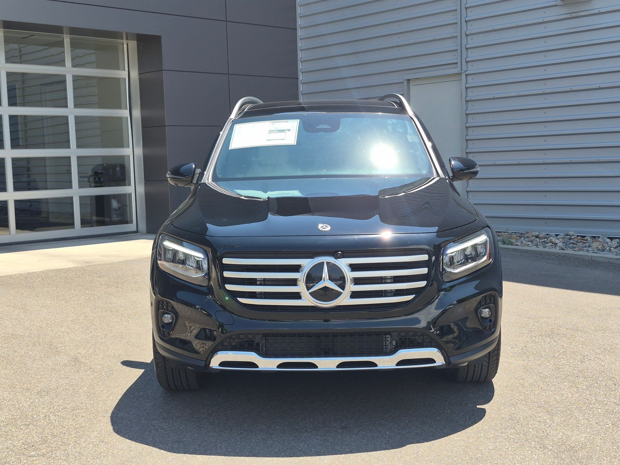 New 2026 Night Black Mercedes-Benz GLB 250 image 9