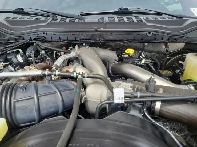Certified Used 2022 Silver Metallic Ford Lariat image 15