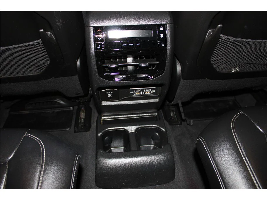 Used 2023 Velvet Red Pearlcoat Jeep Limited image 24