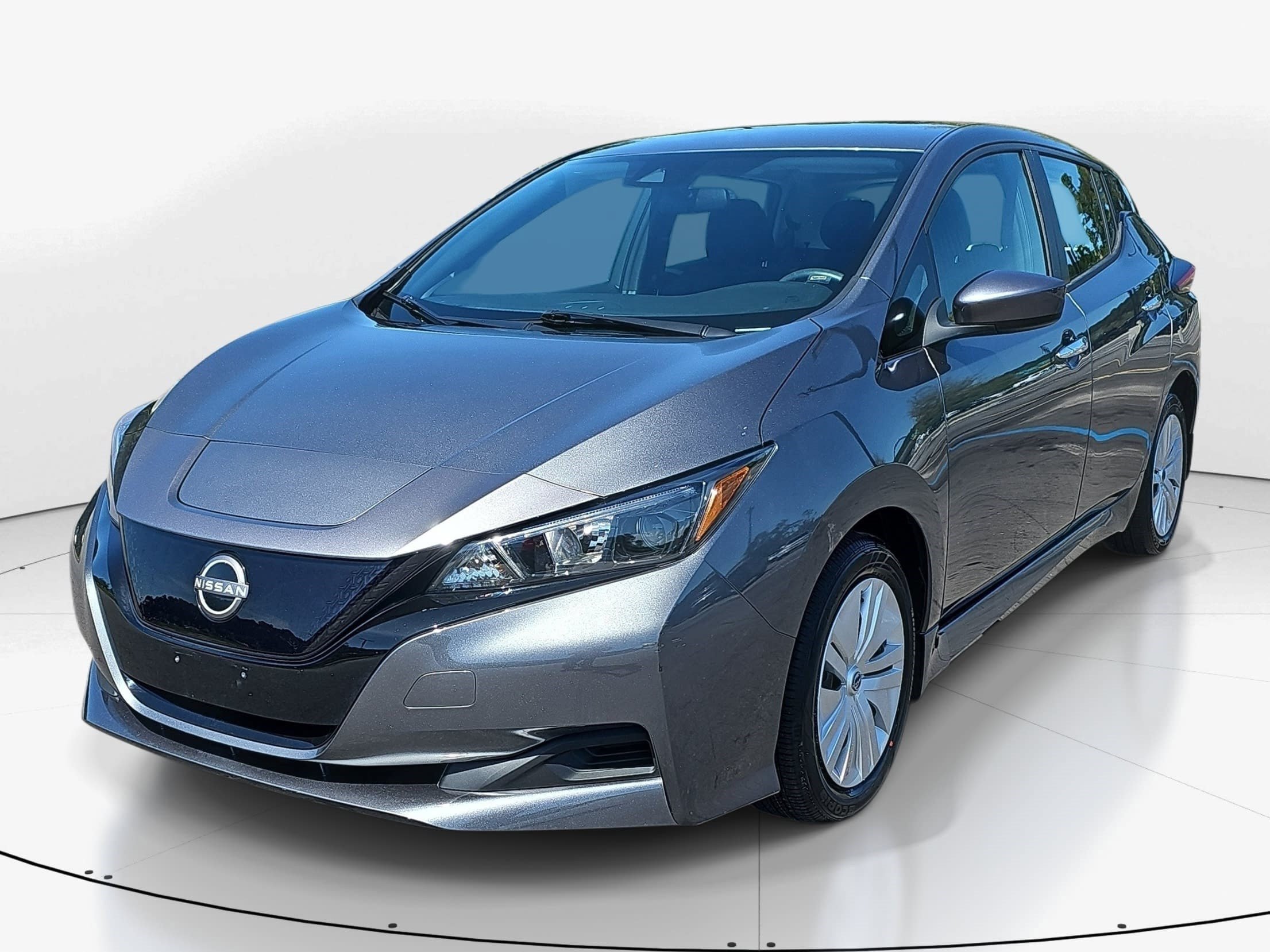 Used 2025 Gun Metallic Nissan S image 7
