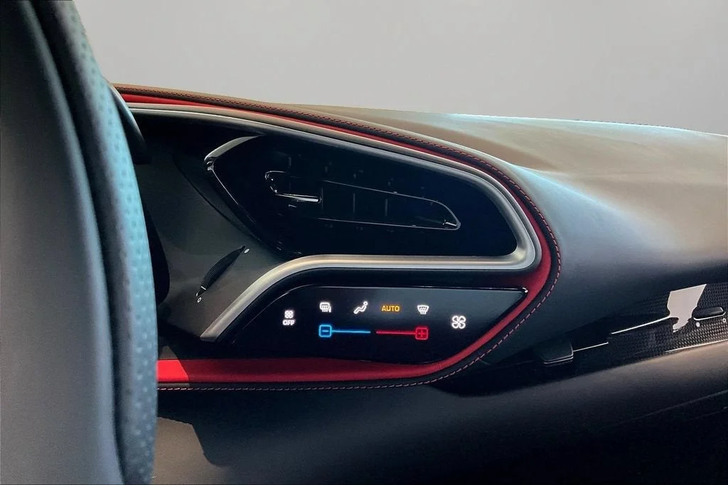 Used 2022 Nero Ferrari  image 10