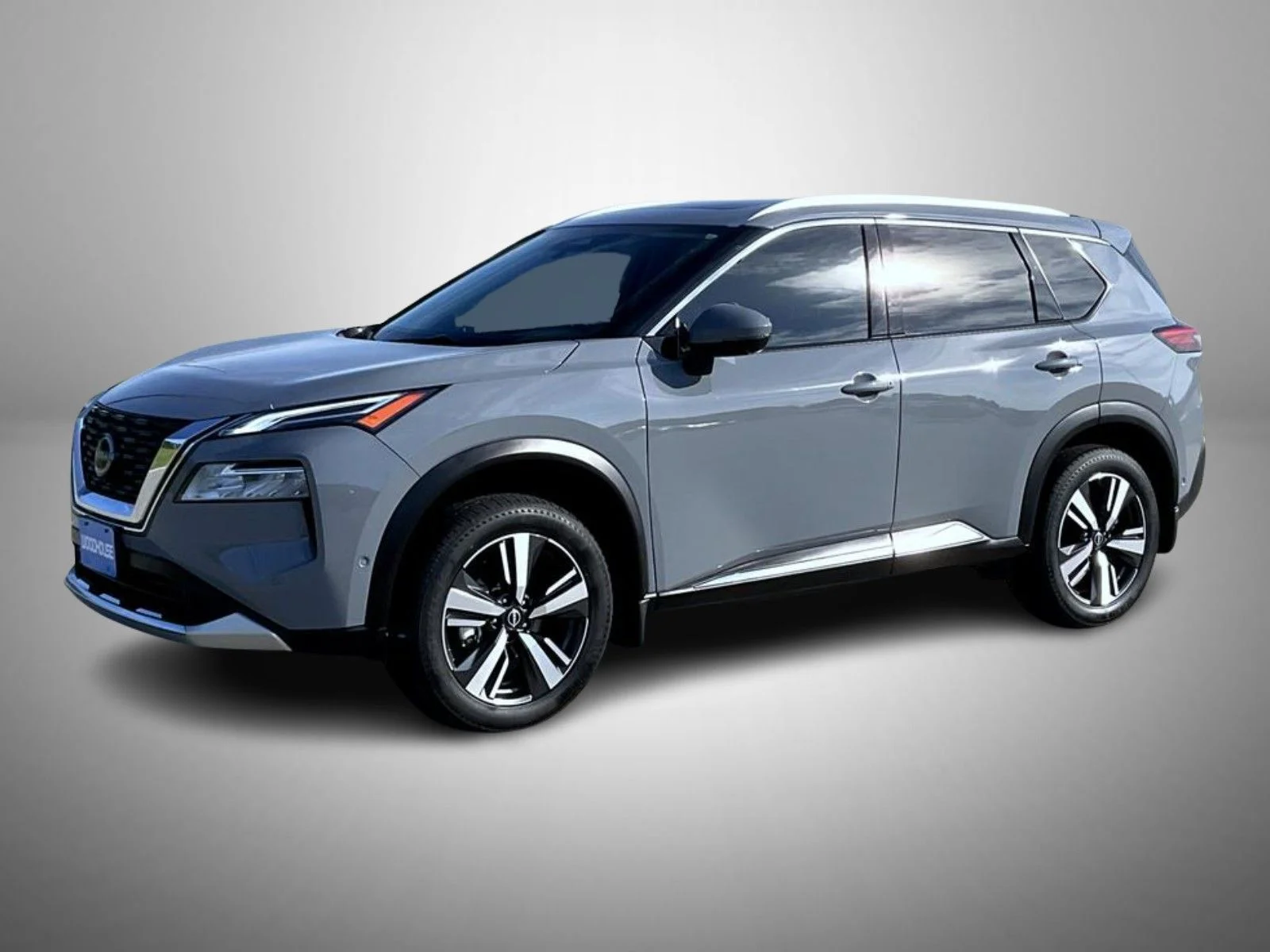Used 2023 Gray Nissan Platinum image 1