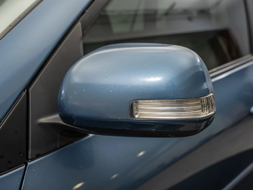 Used 2011 Pacific Blue Metallic Toyota Limited image 16