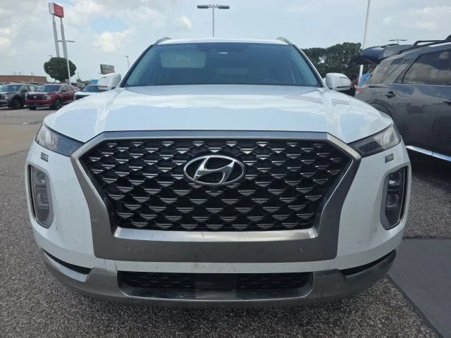 Used 2022 White Hyundai Calligraphy image 2