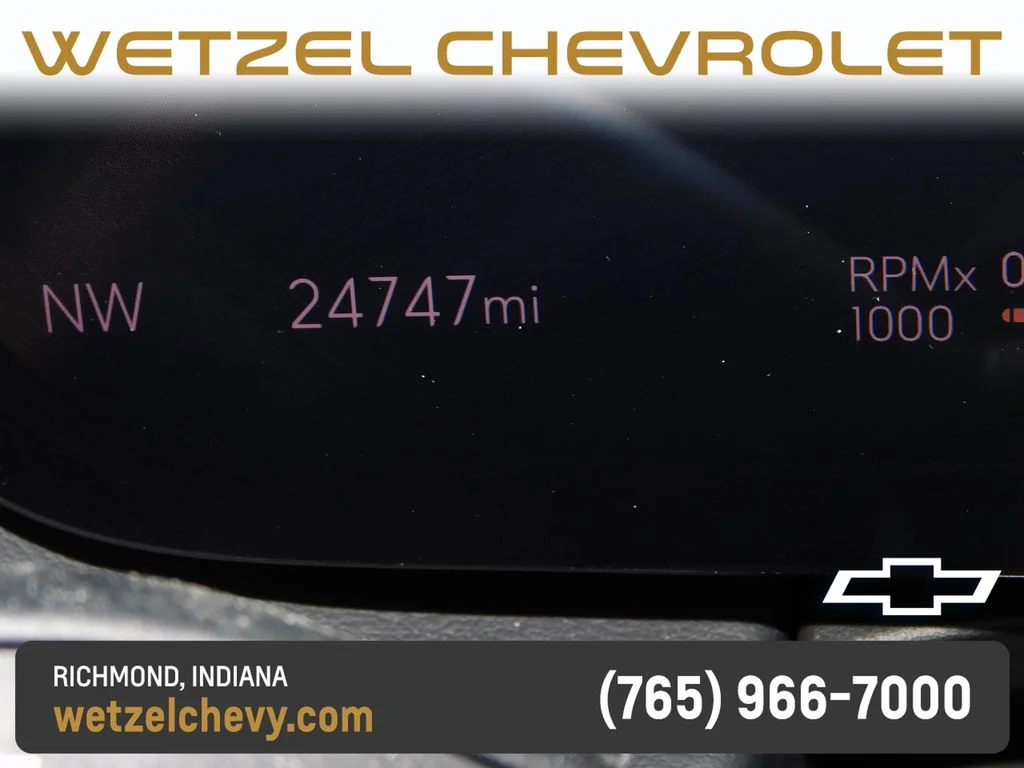 Used 2025 Gray Buick Avenir image 42