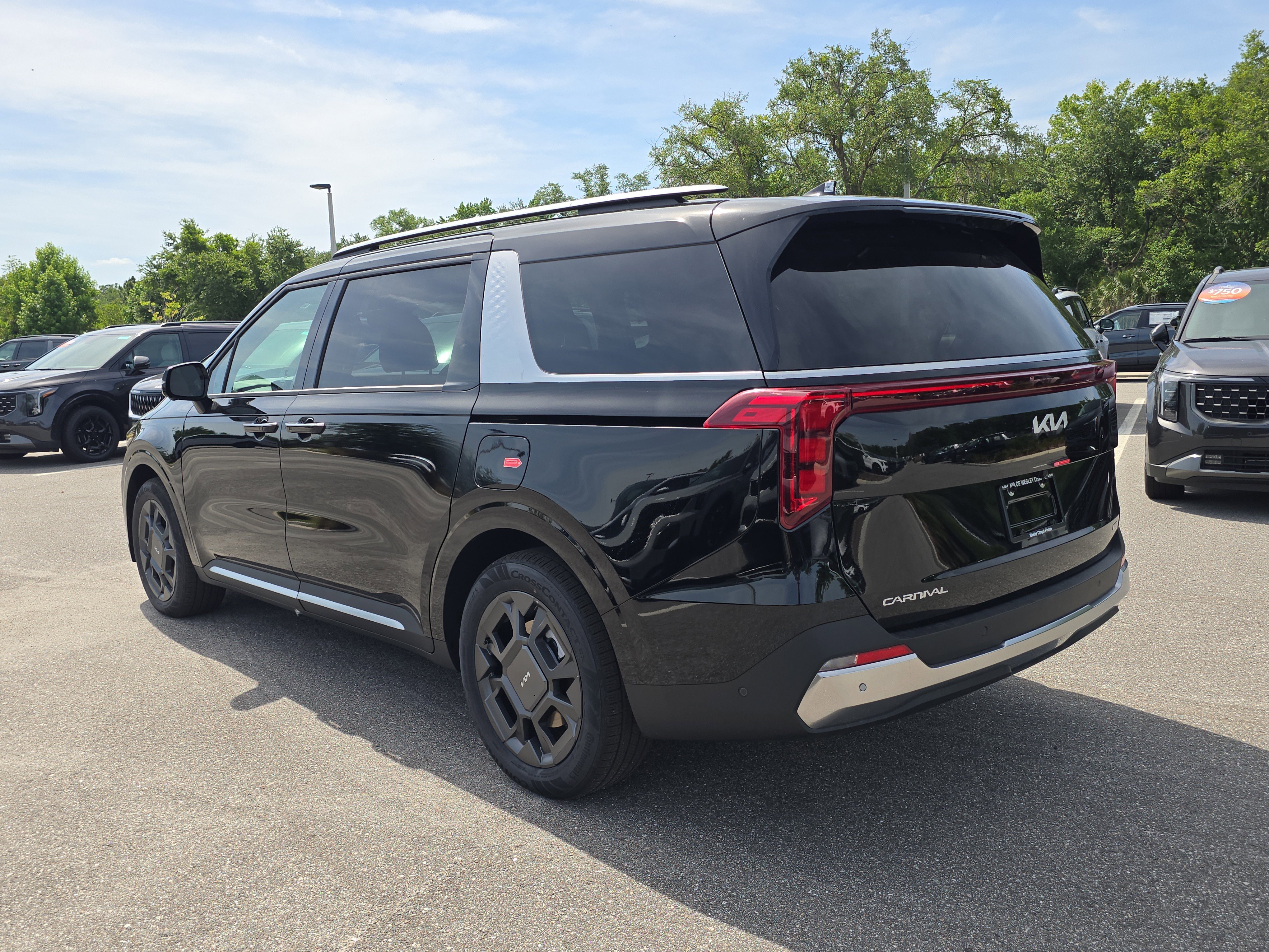 New 2026 Aurora Black Pearl Kia SX image 6