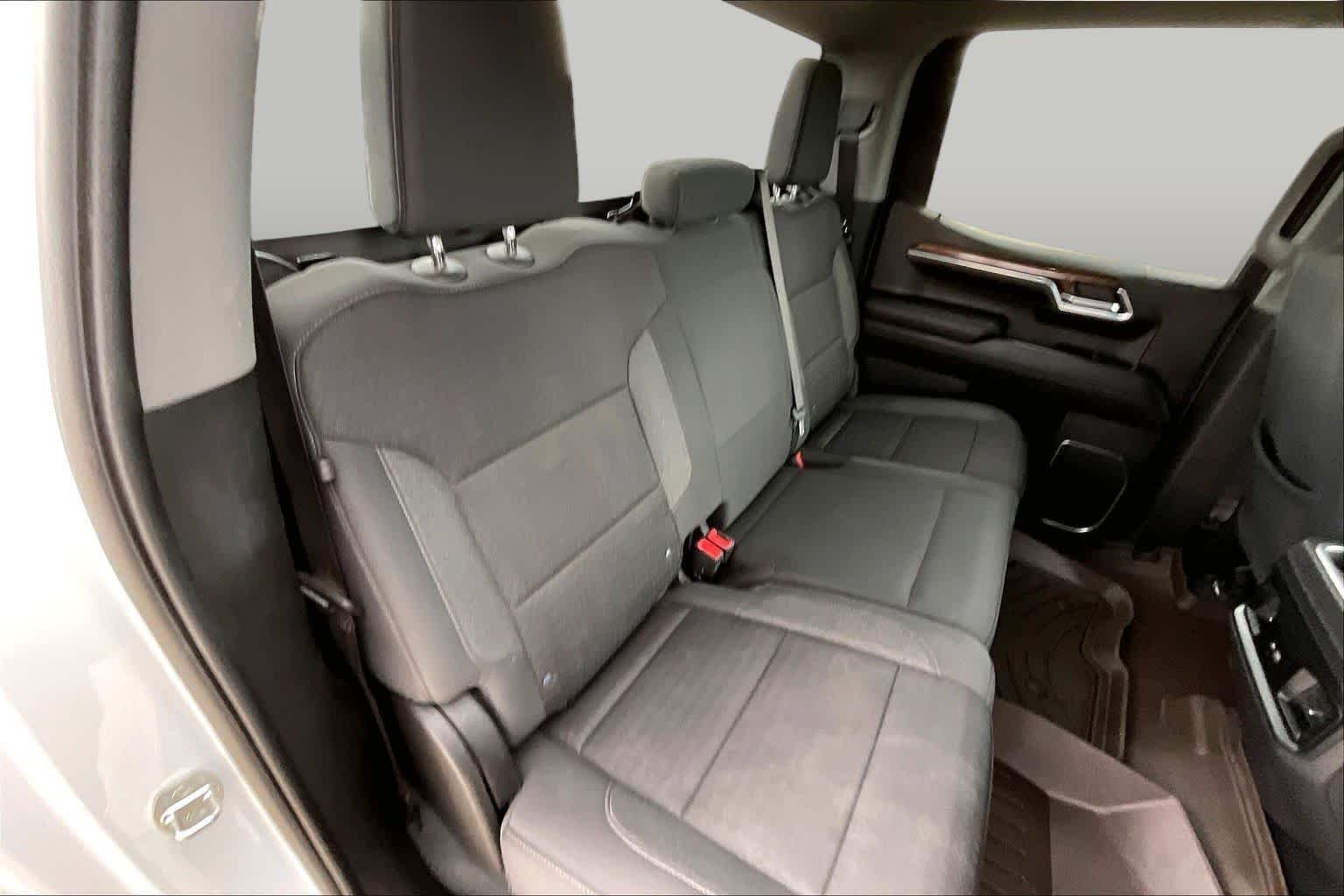 Used 2023 Summit White Chevrolet LT image 19