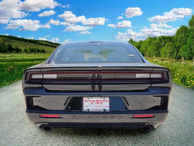 New 2026 Diamond Black Crystal Pearlcoat Dodge R/T image 5