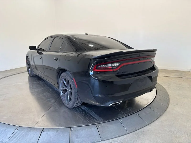 Used 2021 Black Dodge SXT image 5
