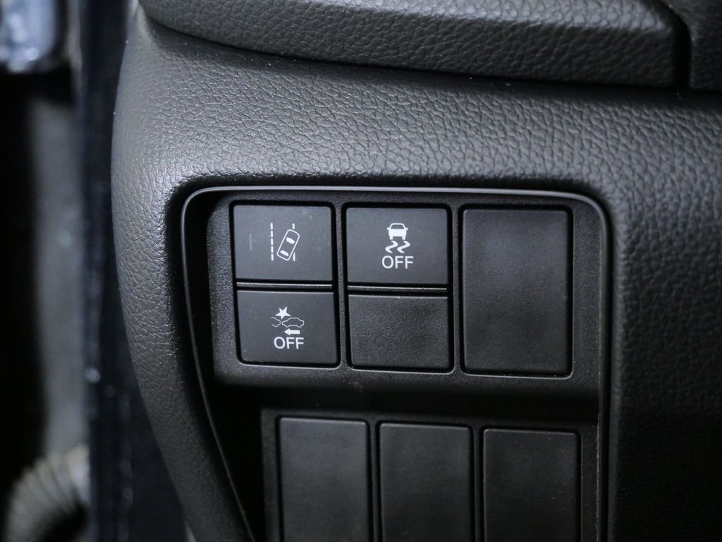 Used 2018 Blue Honda EX image 22