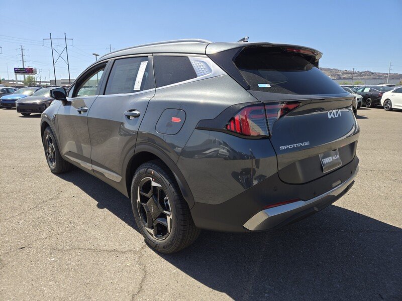 New 2026 Gravity Gray Kia EX image 4