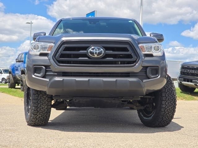 Used 2021 Magnetic Gray Metallic Toyota SR image 4