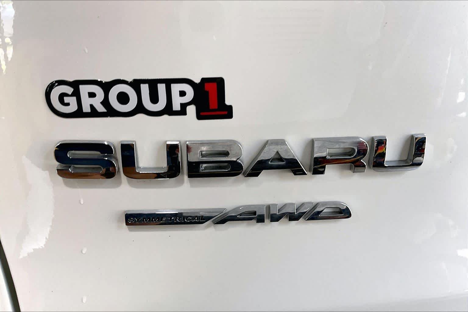 Used 2023 Crystal White Pearl Subaru Limited image 31