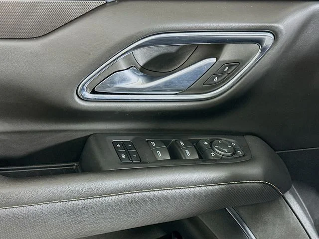 Certified Pre-Owned 2023 GMC Yukon AT4