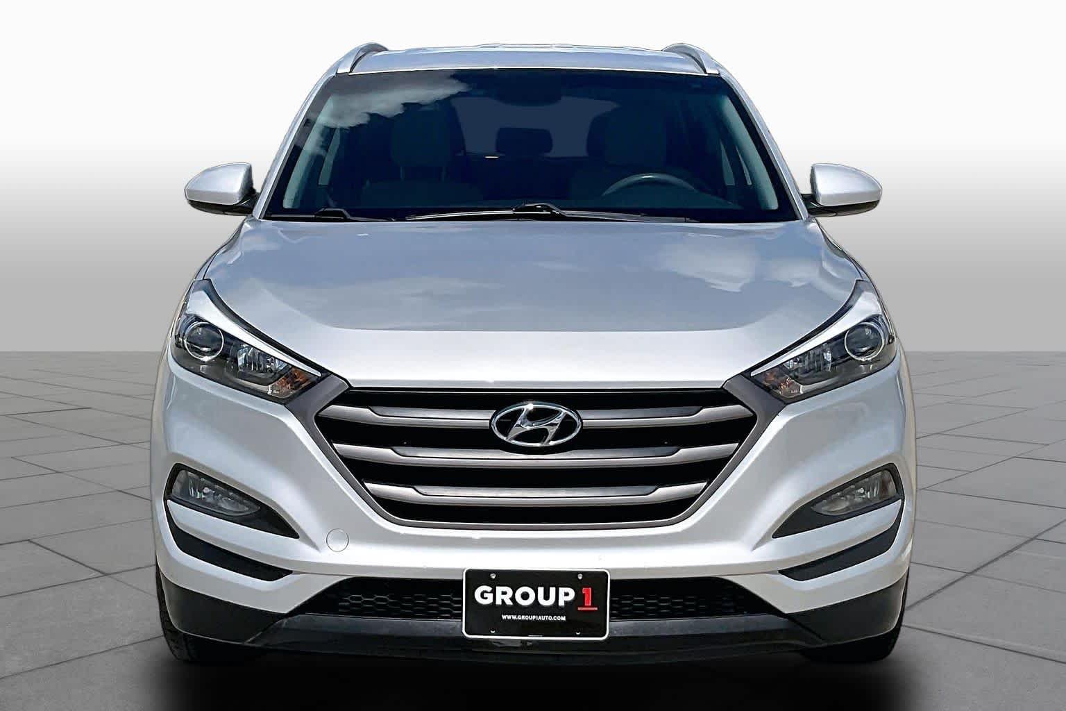 Pre-Owned 2016 Hyundai Tucson SE
