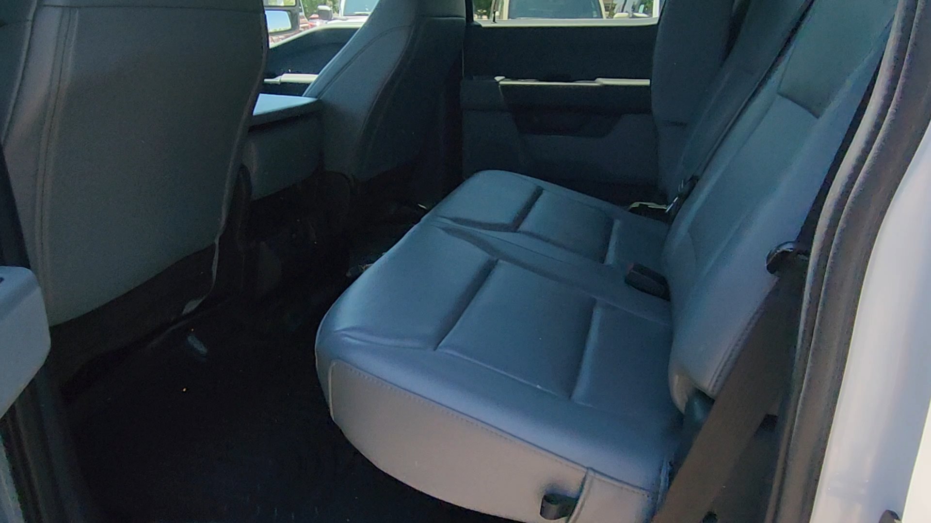 Used 2024 Oxford White Ford XL image 32