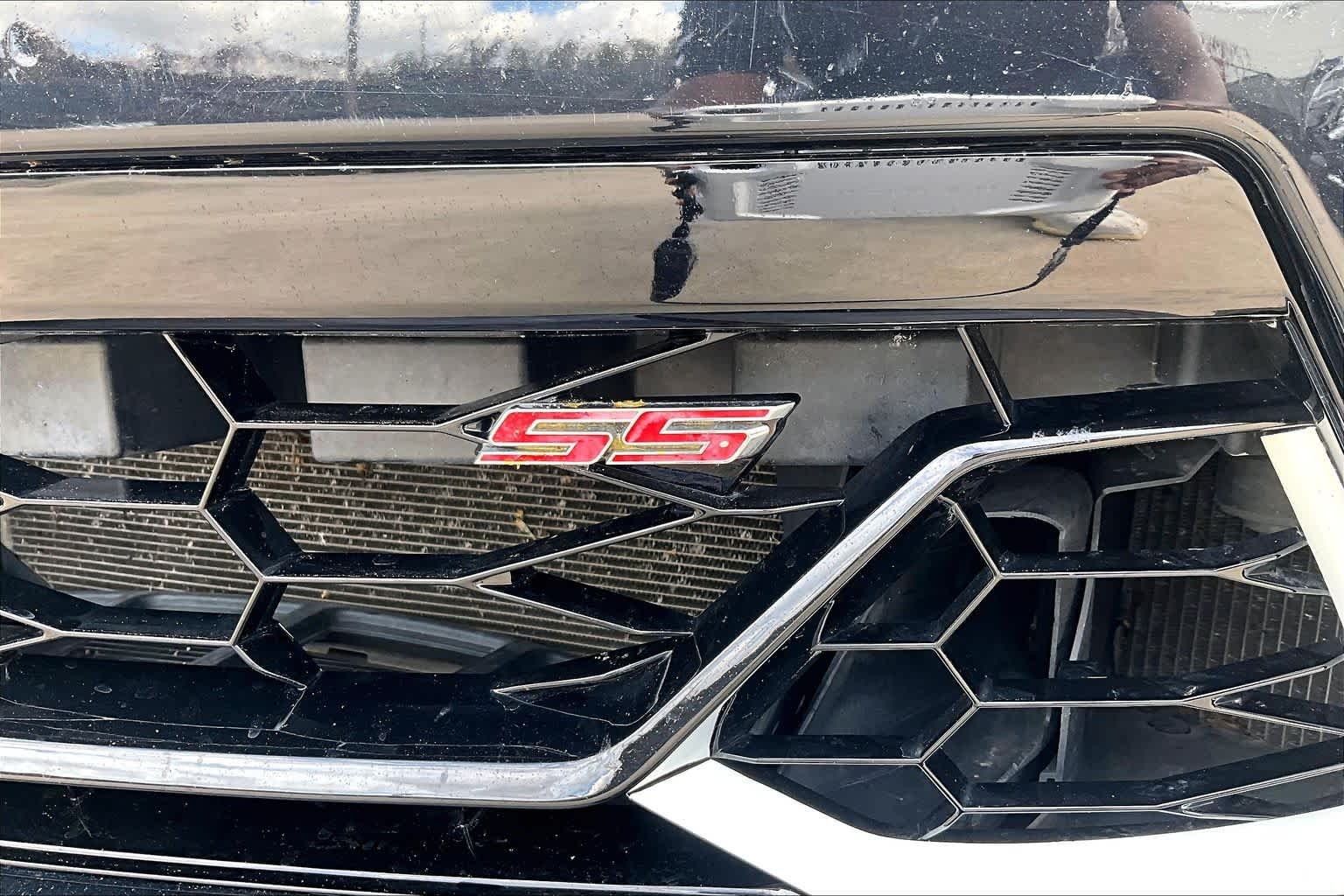 Used 2018 Mosaic Black Metallic Chevrolet 1SS image 10