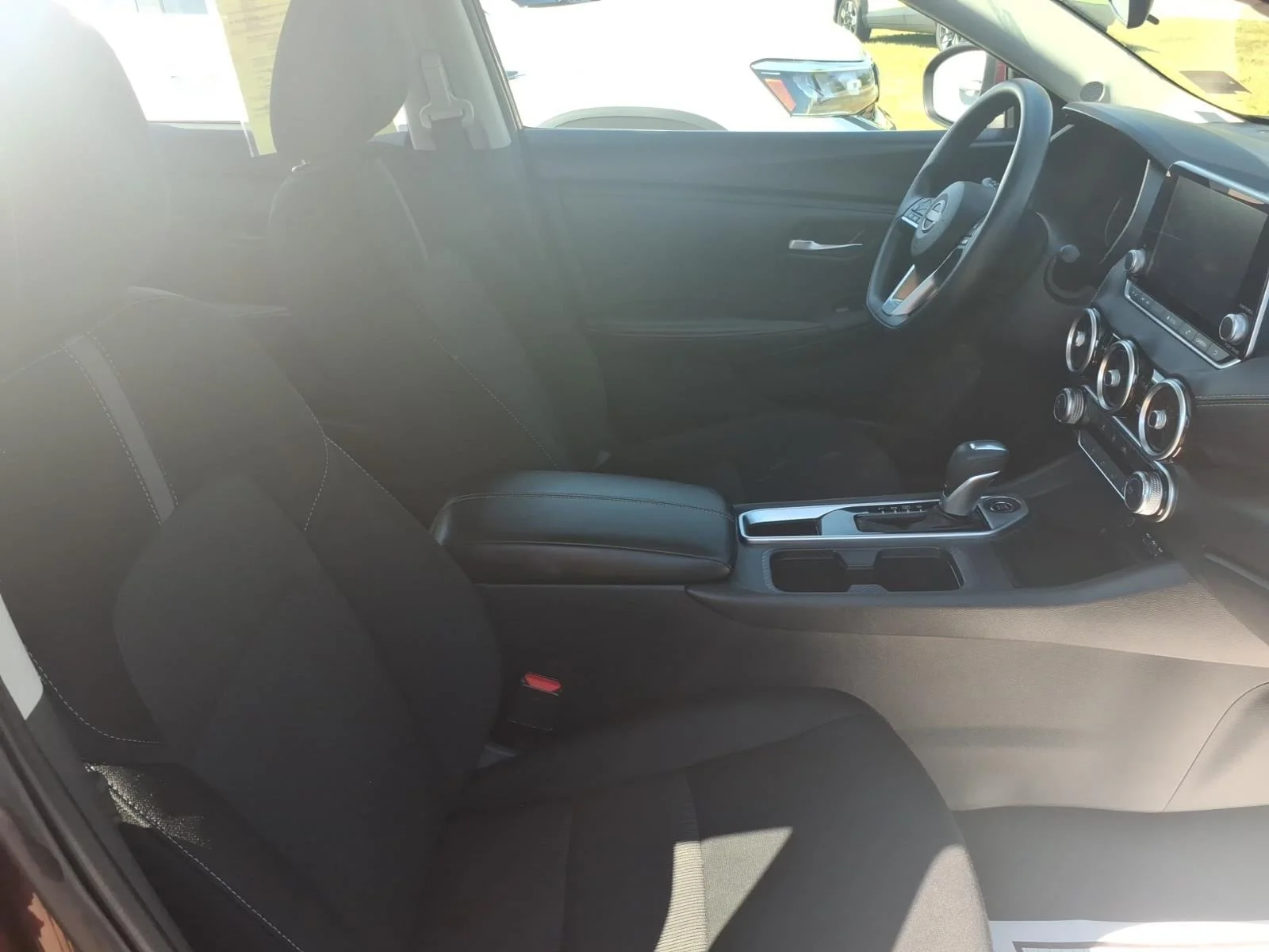 Used 2024 Rosewood Nissan SV image 15