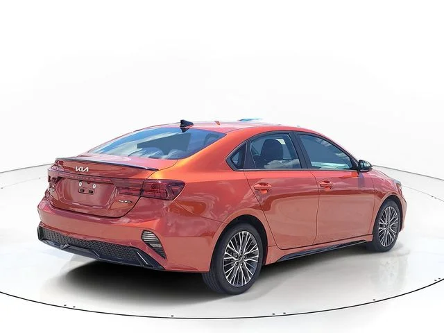 Used 2024 Red Kia GT-Line image 5