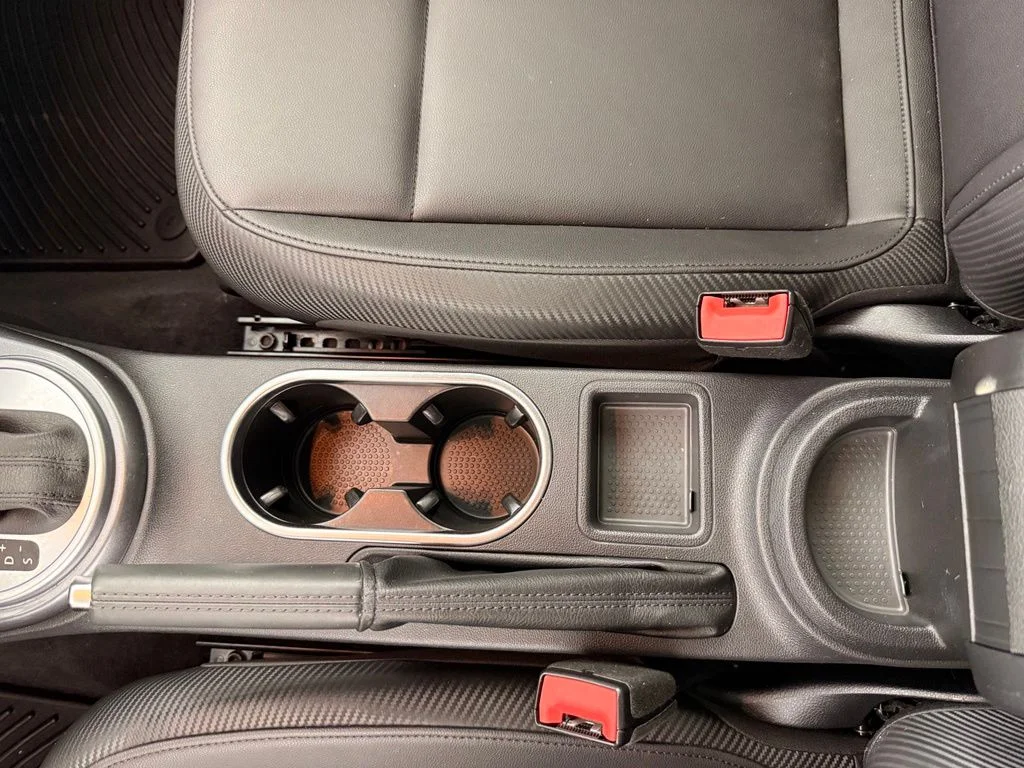 Used 2019 Gray Volkswagen 2.0T SE image 23