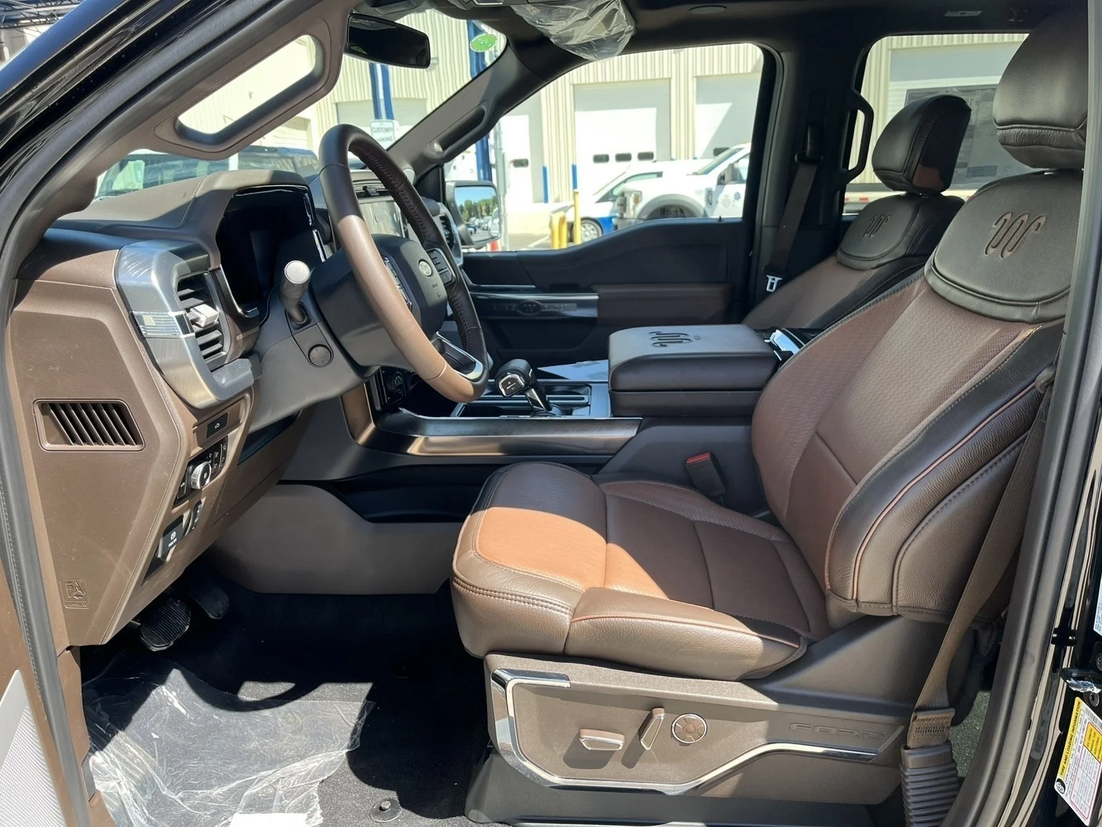 New 2026 Agate Black Metallic Ford King Ranch® image 18