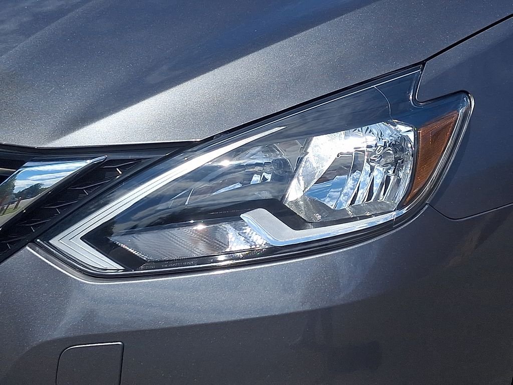 Used 2018 Gun Metallic Nissan S image 9