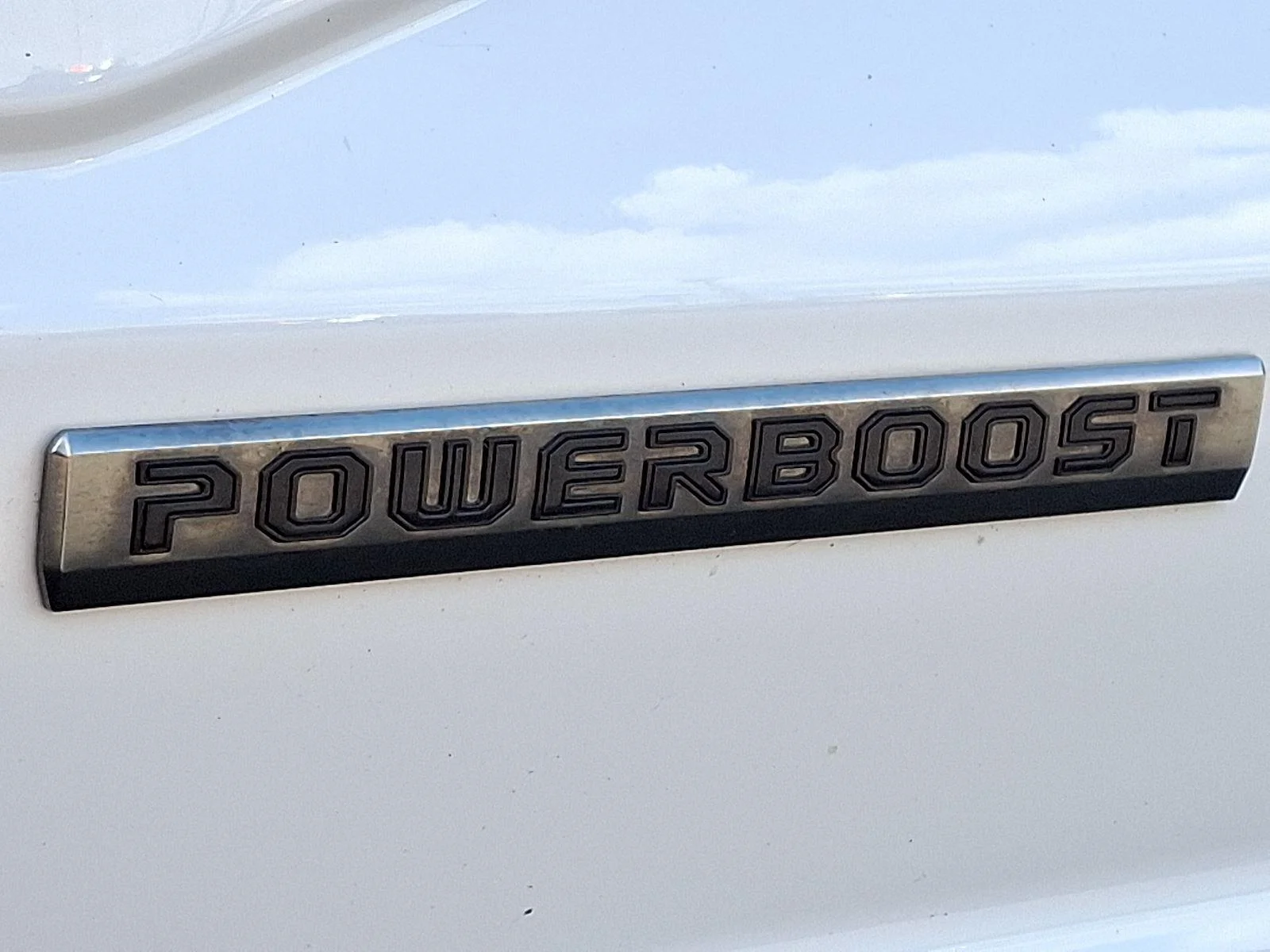 Used 2025 STAR WHITE METALLIC TRICOAT FORD TRUCK LARIAT image 29