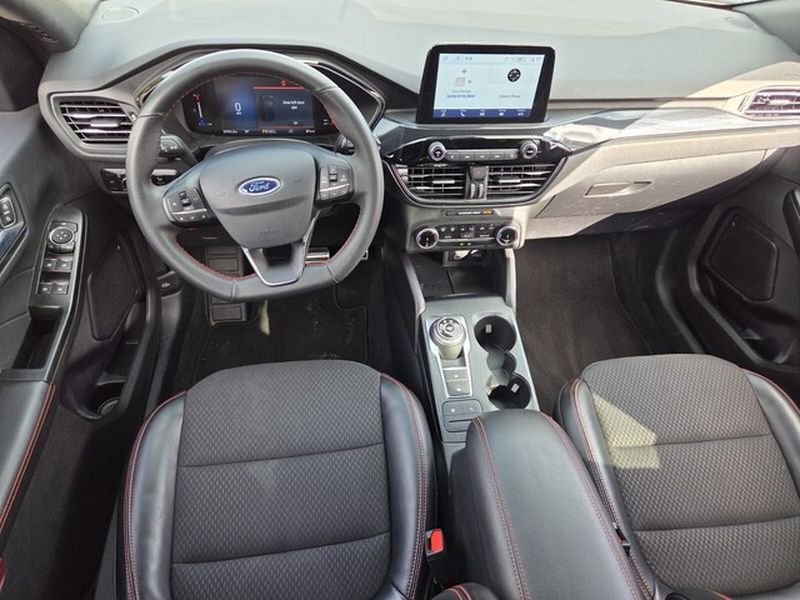 Used 2024 Rapid Red Metallic Tinted Clearcoat Ford ST-Line image 9