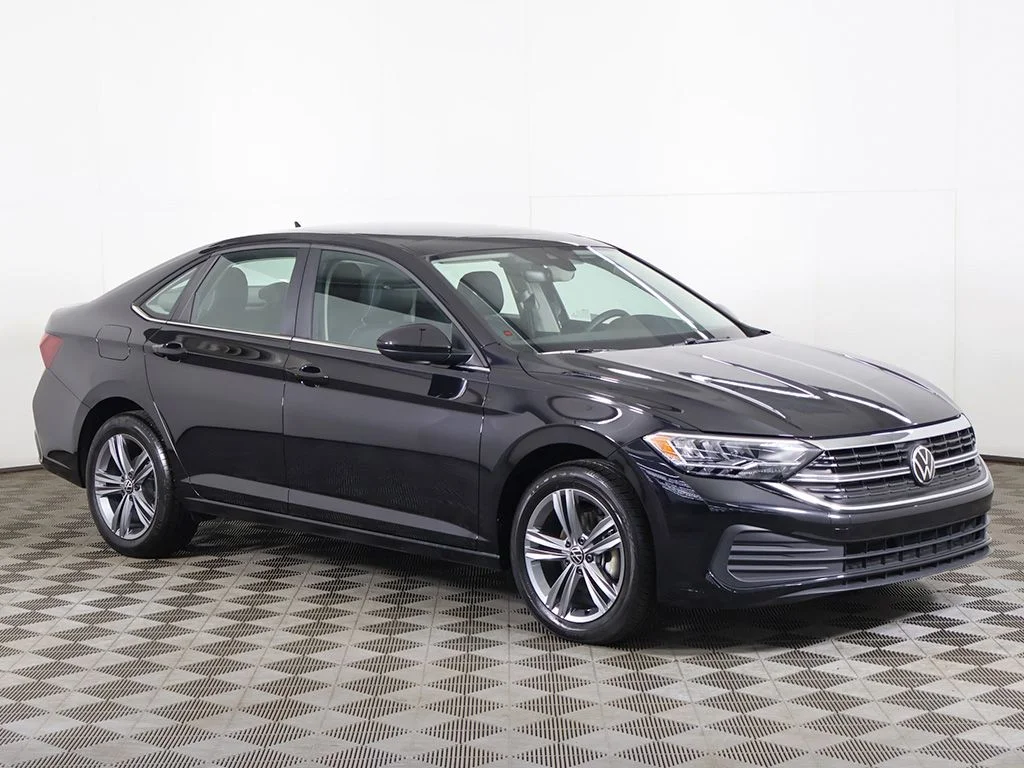 3VW7M7BU7RM029983