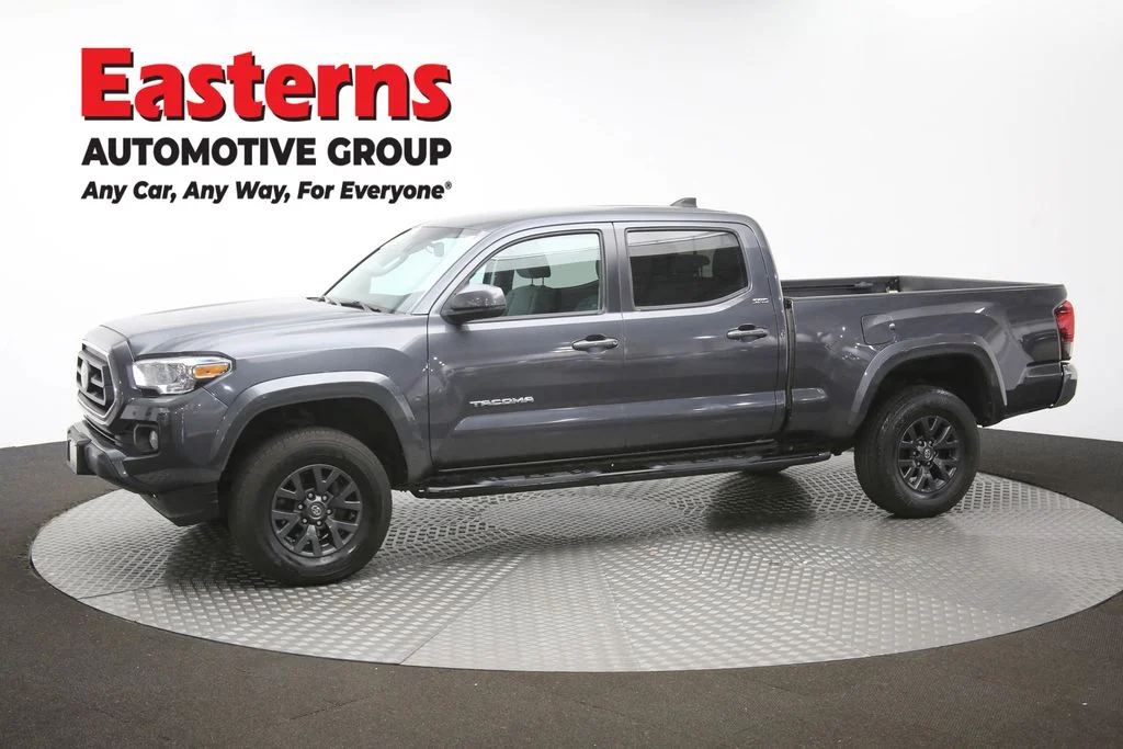Used 2020 Gray Toyota SR5 image 58