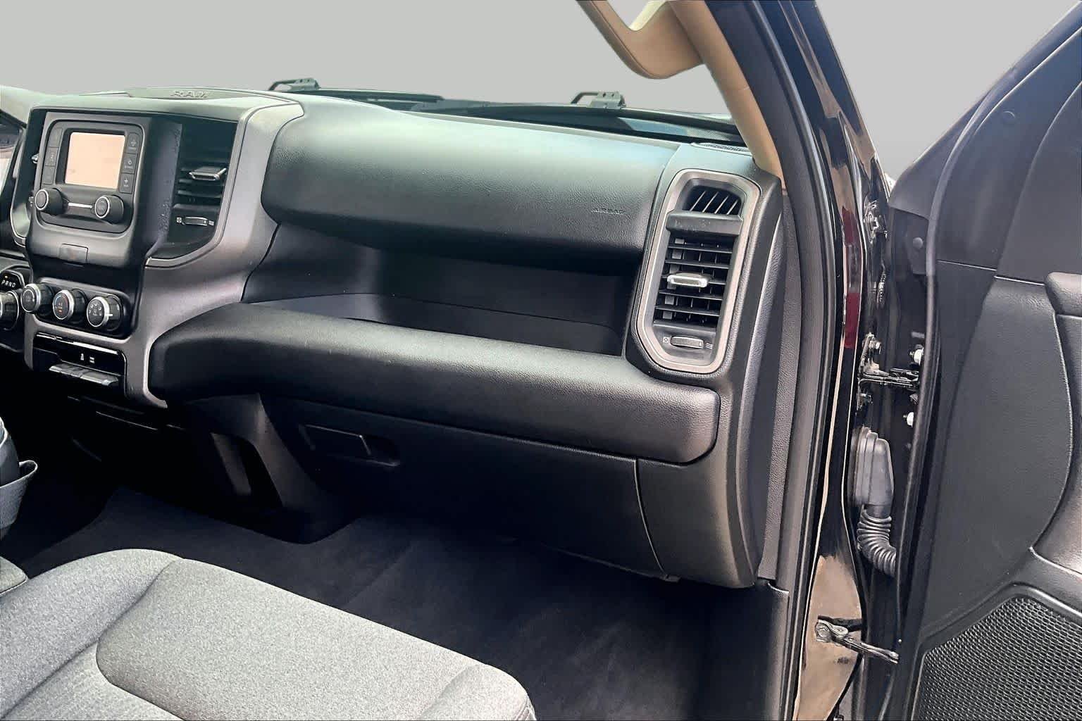 Used 2019 Diamond Black Crystal Pearlcoat Ram Tradesman image 19