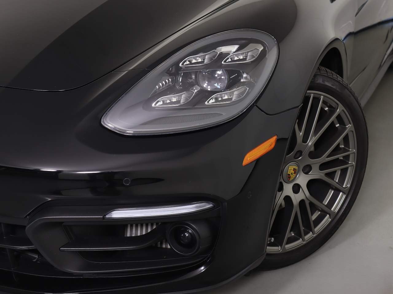 Used 2023 Black Porsche Platinum Edition image 12