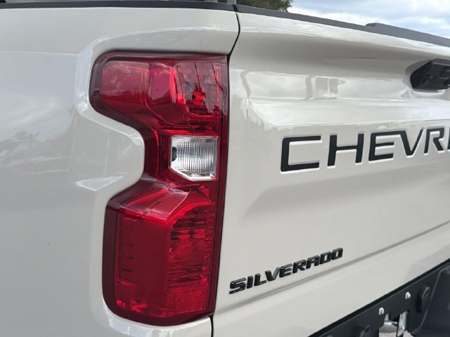 2026 Chevrolet Silverado 1500 Custom - Photo 14