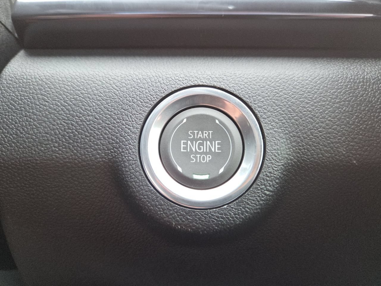 2026 GMC Terrain AT4 - Photo 10