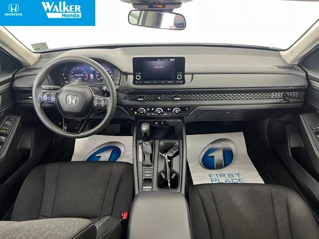 Used 2024 White Honda EX image 34