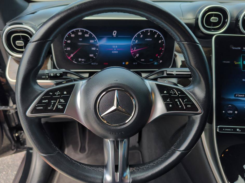 Used 2025 Black Mercedes-Benz GLC 300 image 18