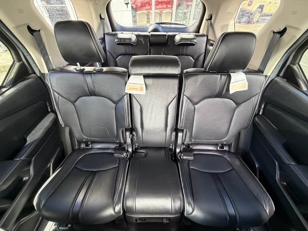 2025 Honda Pilot Elite - Photo 13