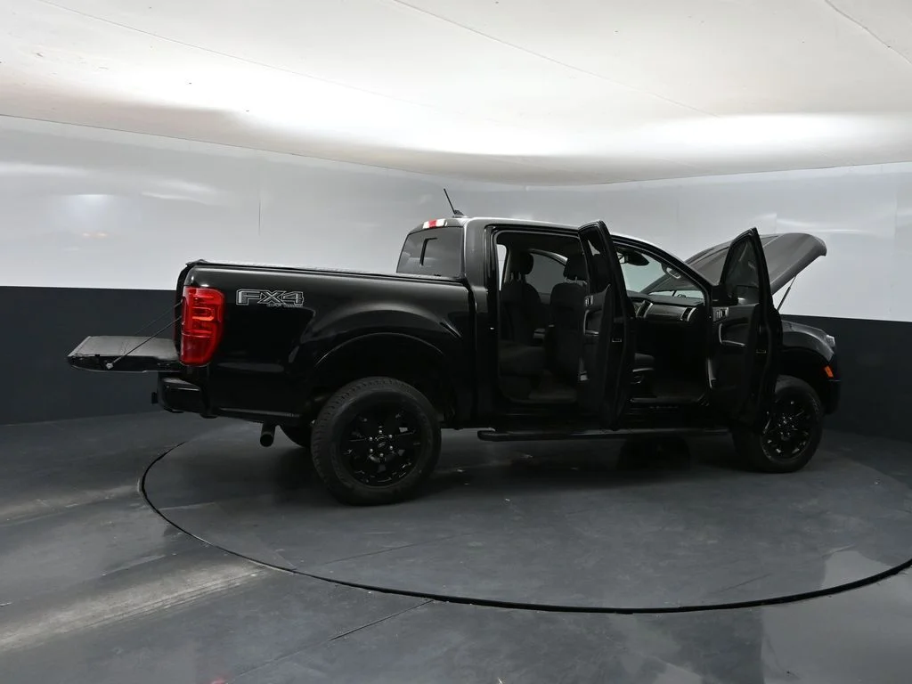 Used 2021 Black Ford XLT image 39