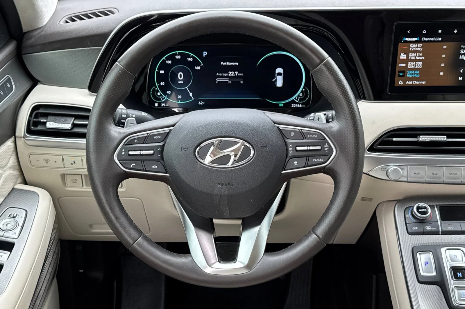 Used 2020 Hyper White Hyundai Limited image 17