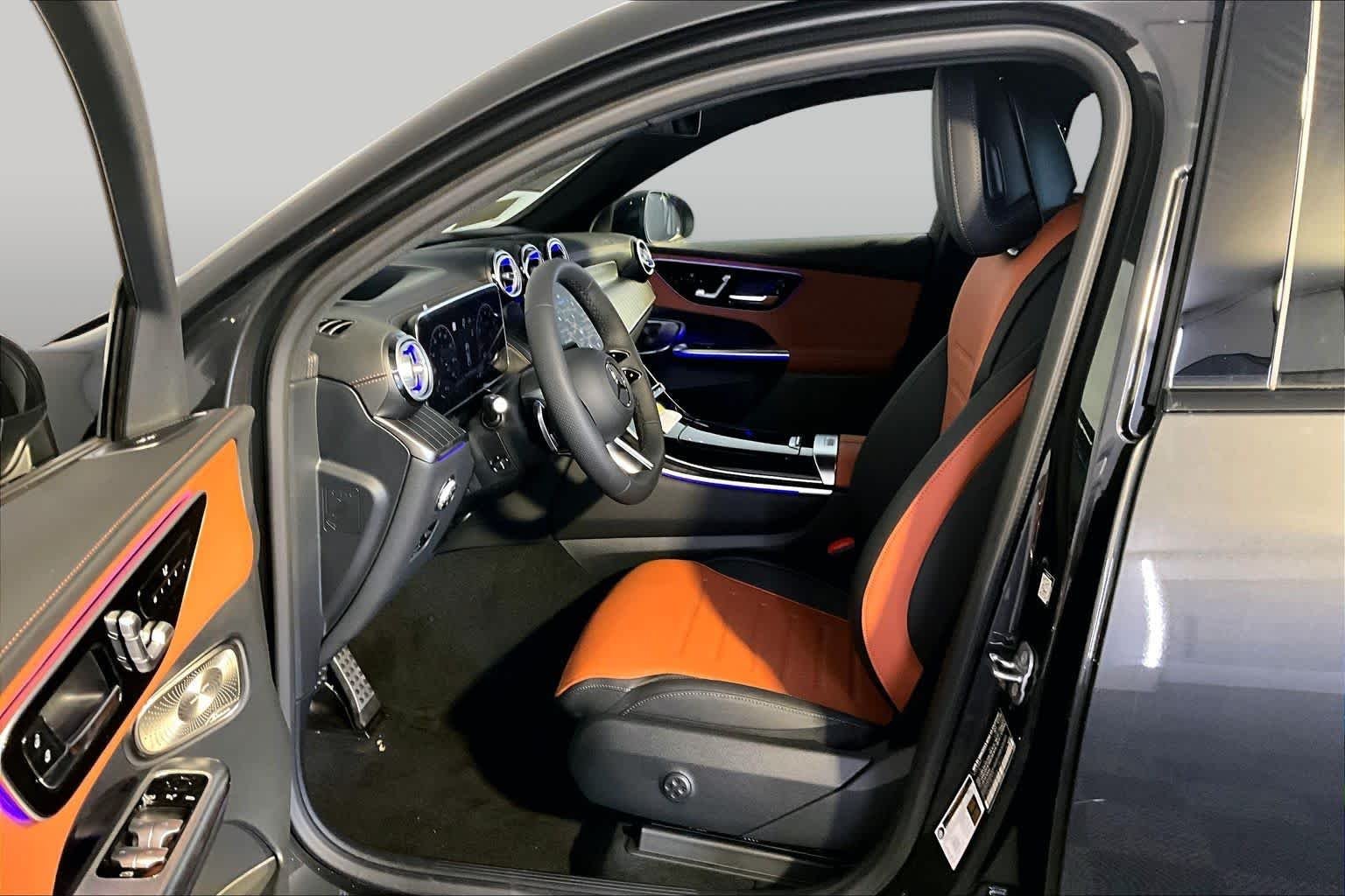 New 2027 Graphite Grey Metallic Mercedes-Benz GLC 300 image 13