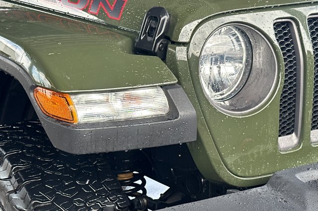 Used 2022 Green Jeep Rubicon image 10
