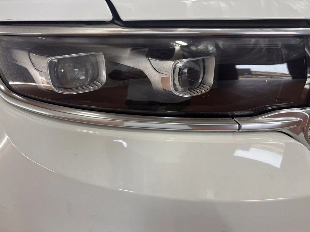 Used 2022 Bright White Clearcoat Jeep Series II image 10