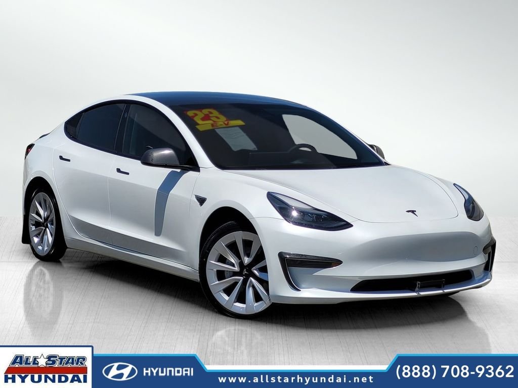 2023 Tesla Model 3 -'s photo