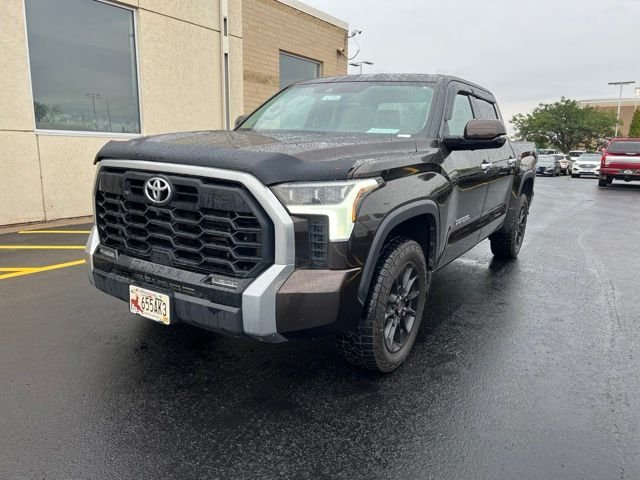 Used 2023  Toyota Limited image 4