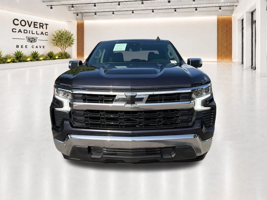 Used 2022 Gray Chevrolet LT image 3