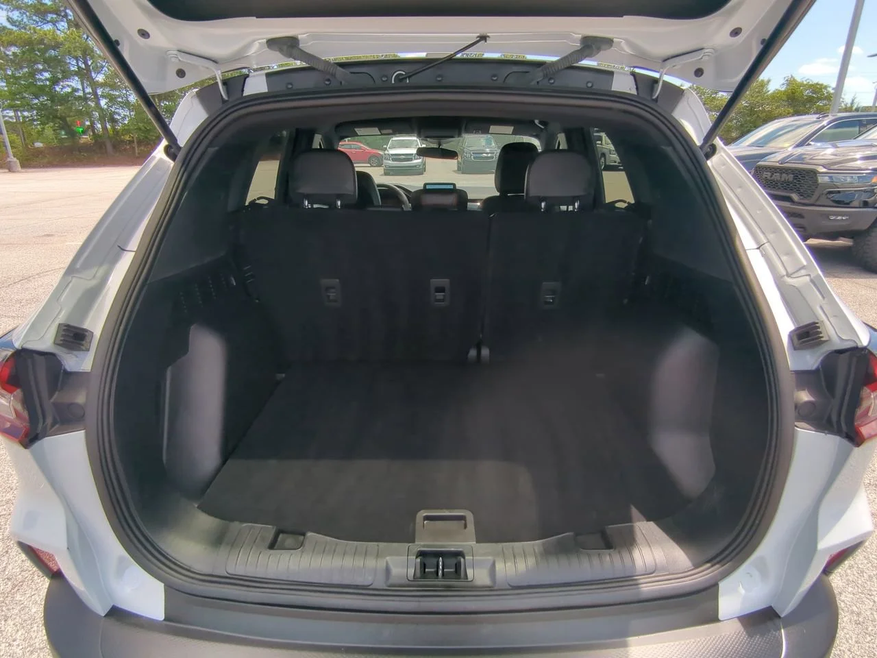 2025 Ford Escape ST-Line - Photo 12