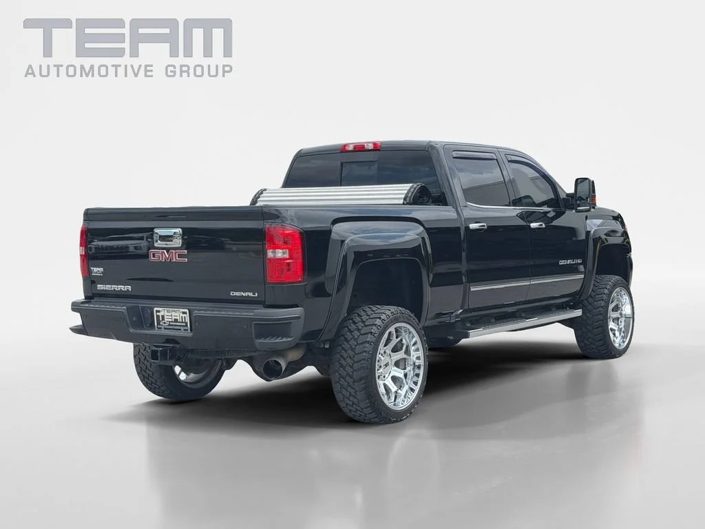 Used 2016 ONYX BLACK GMC Denali image 7