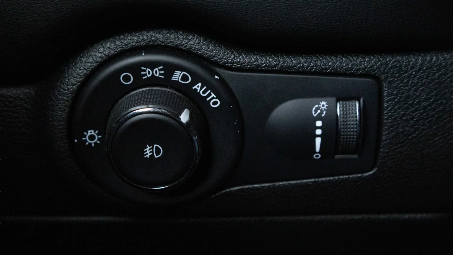 Used 2023 Black Dodge R/T Premium AWD image 25