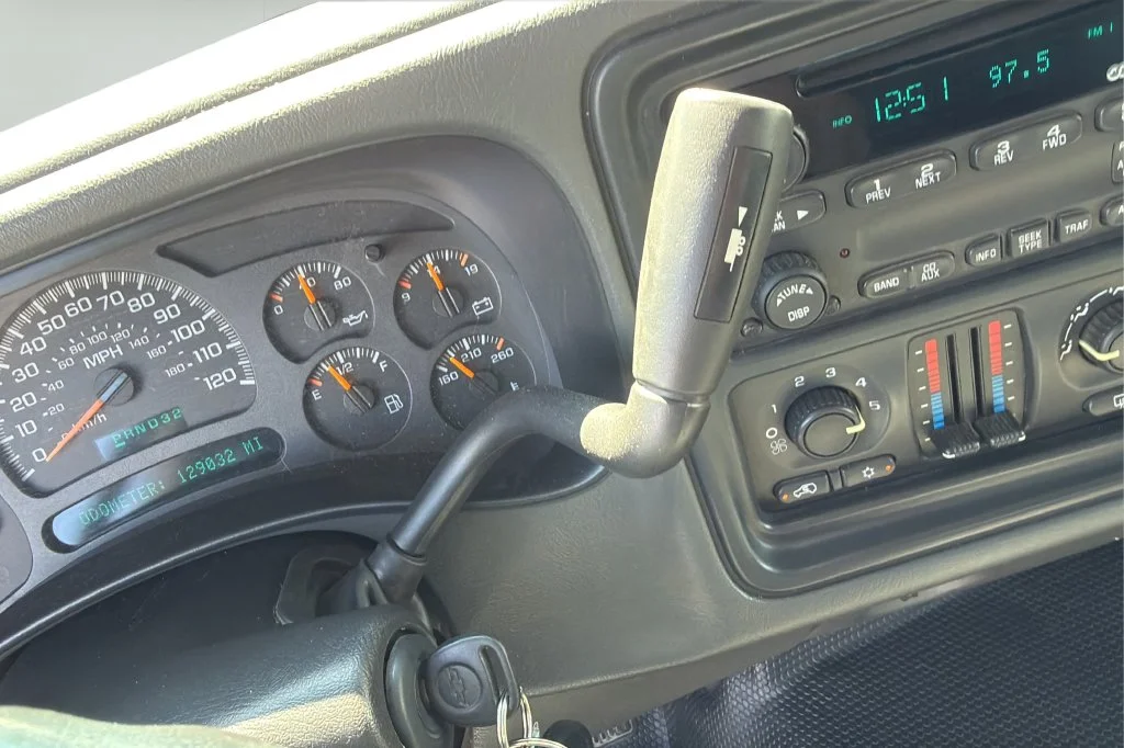 Used 2003 Gray Chevrolet LS image 30