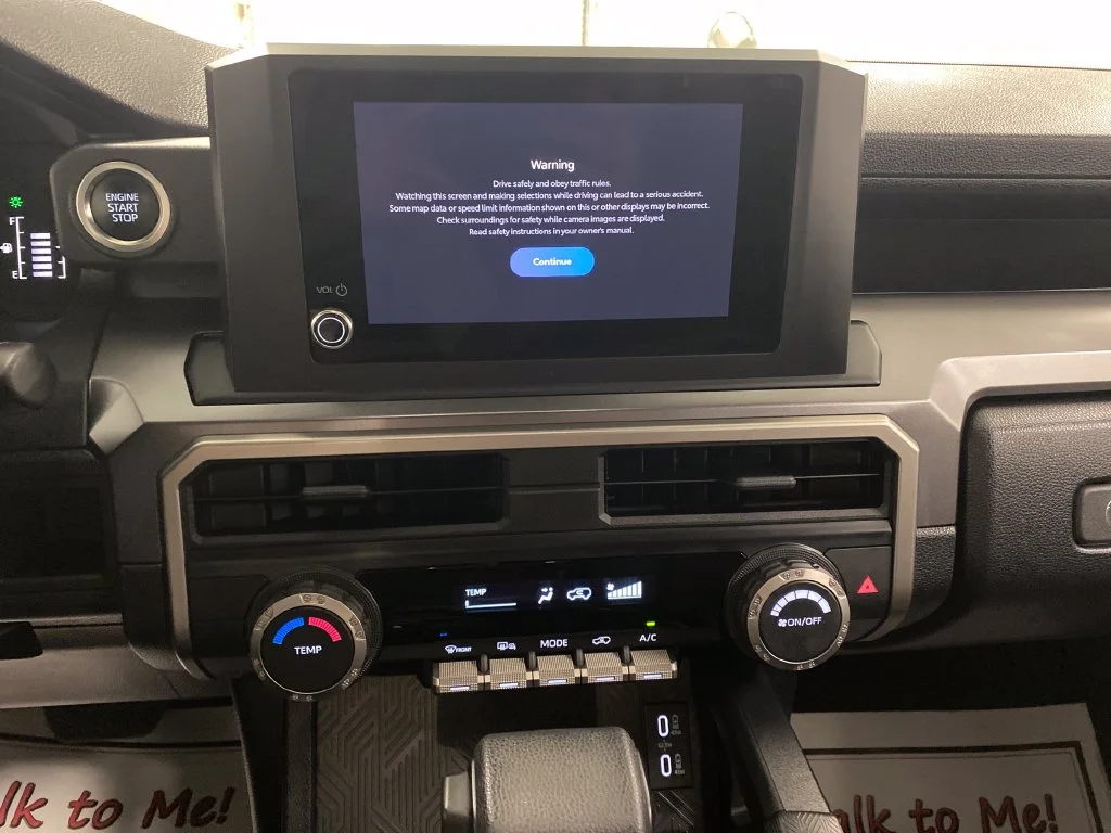 Used 2026  Toyota SR5 image 23